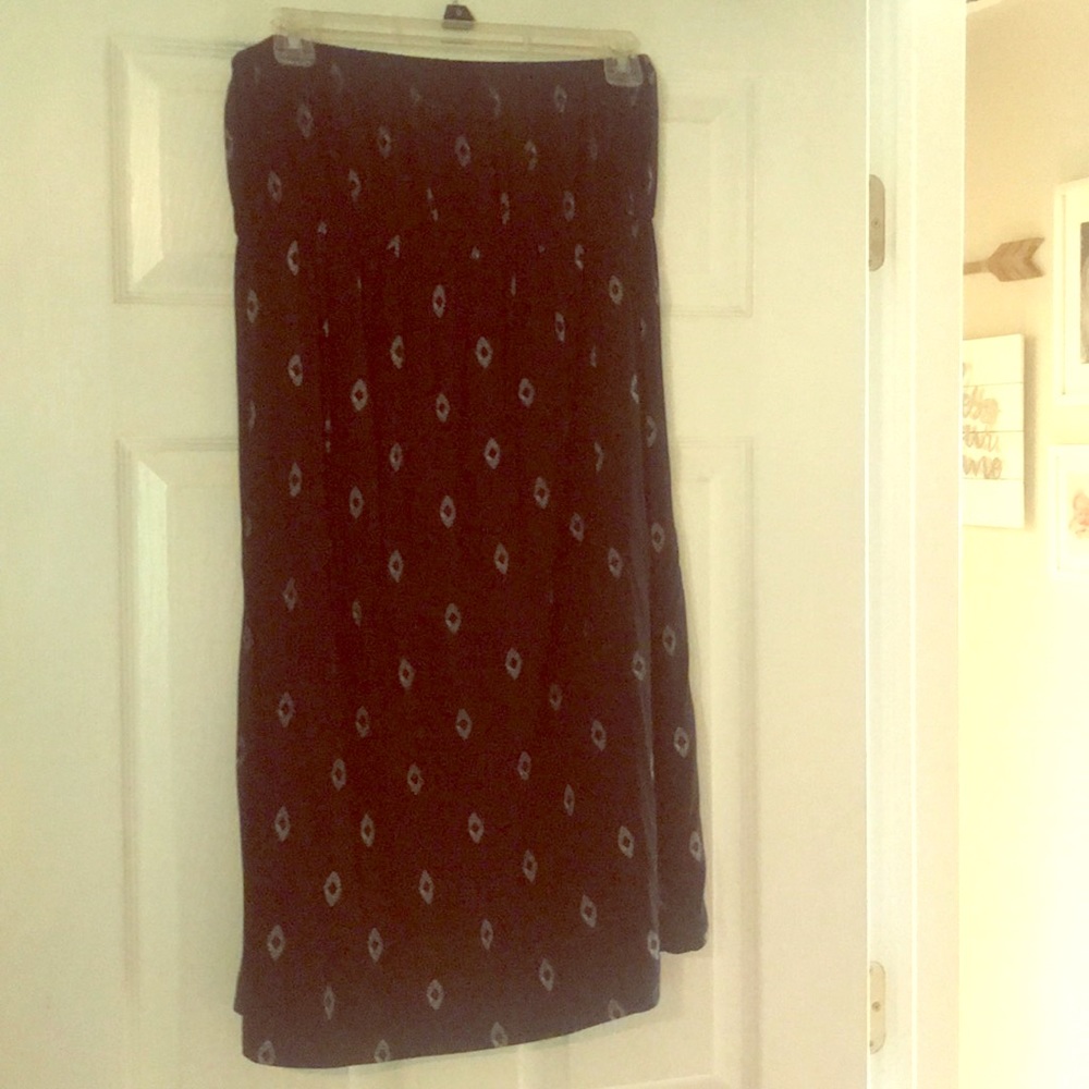 Old Navy Maternity strapless sundress - medium